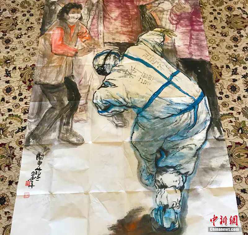 方舱医院教患者跳舞的新疆姑娘:我与武汉有个约定